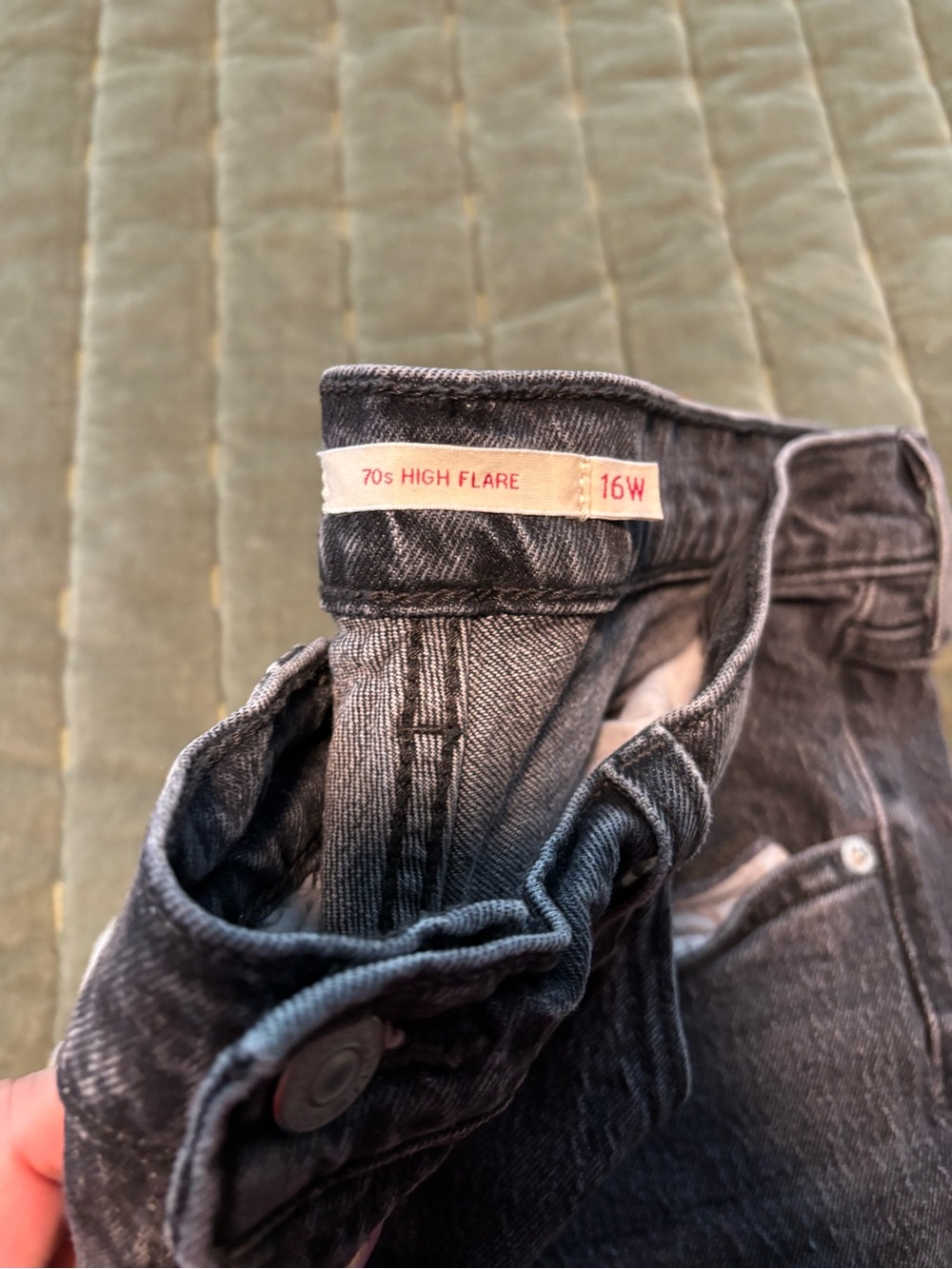 Levi's black denim jeans - Picture 4 of 4